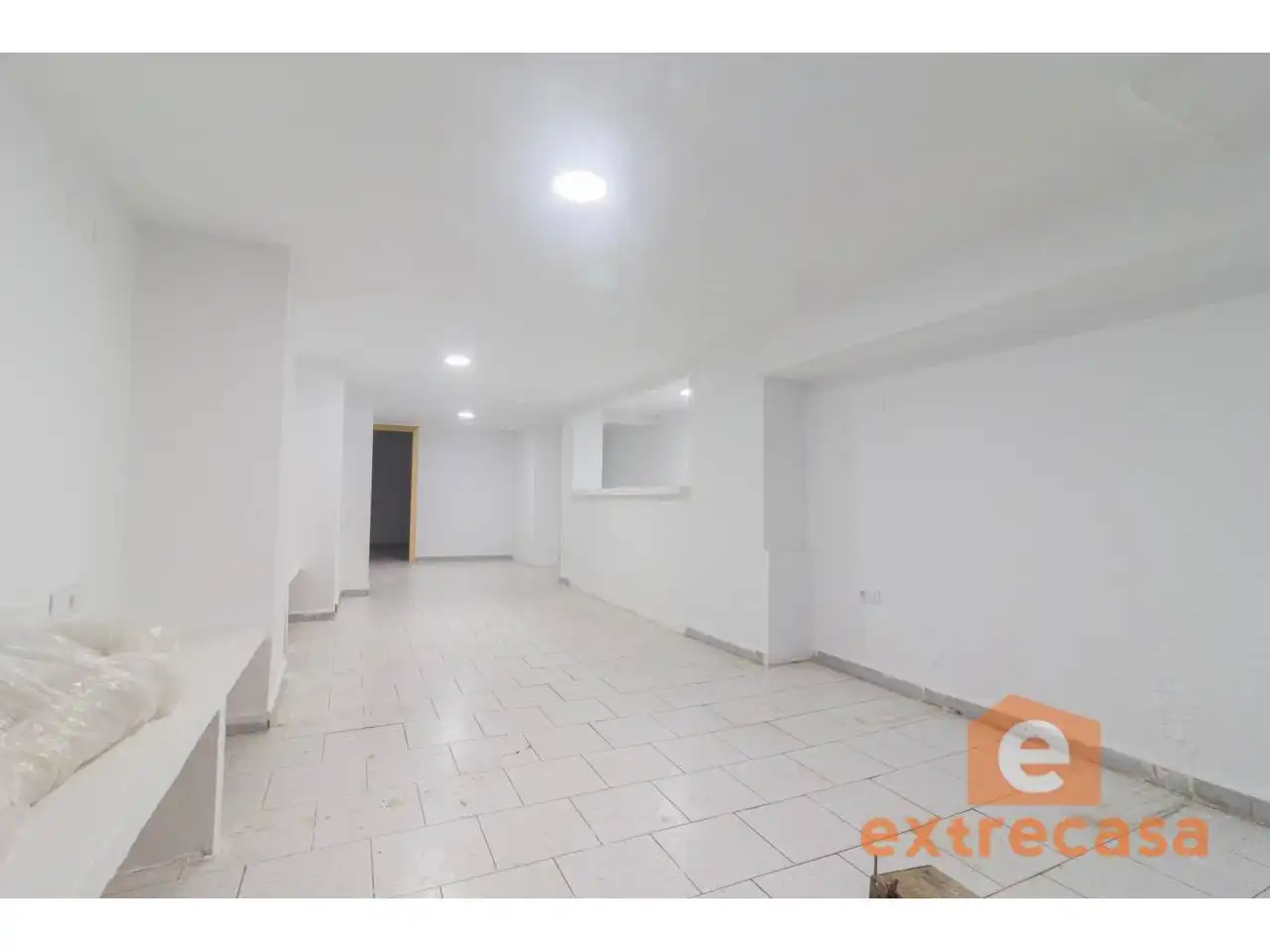 Local en venda en Badajoz amb Alarma