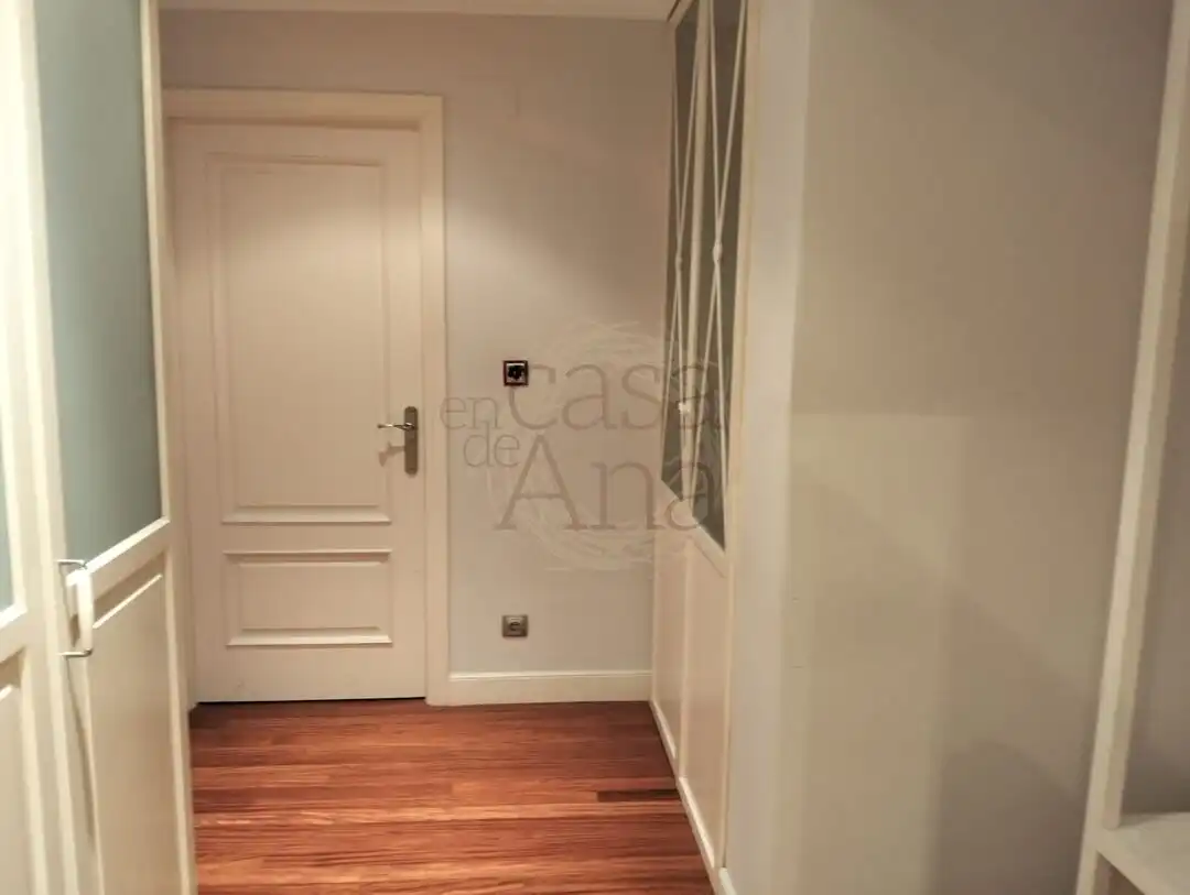 Apartamento en venta en Bilbao  con Calefacción y Amueblado