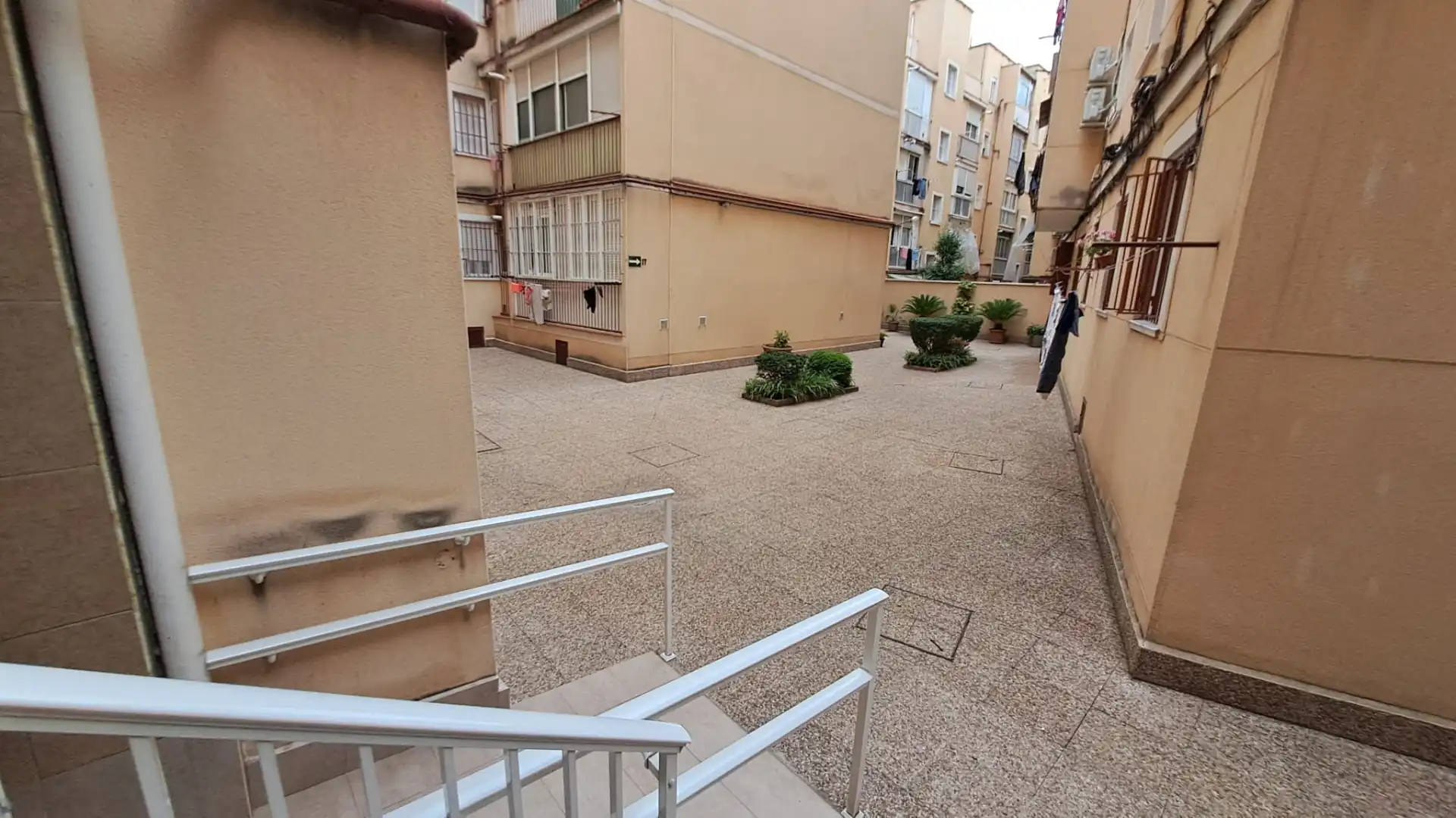 Vista exterior de Piso en venta en Madrid con Aire acondicionado y Calefacción