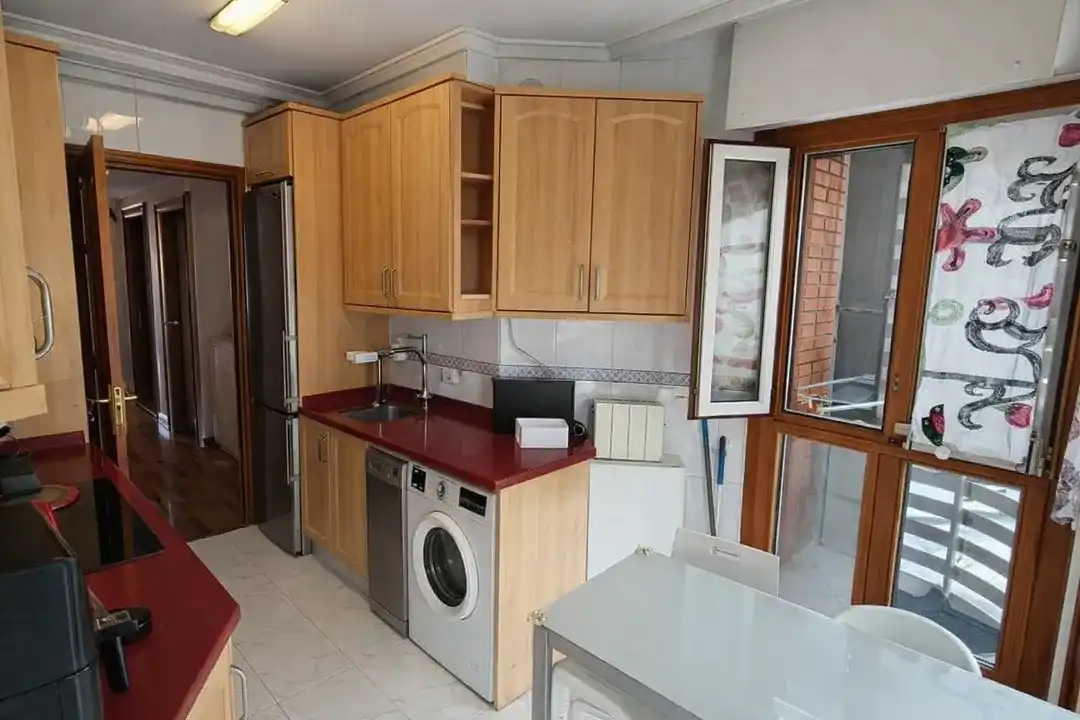 Cocina de Ático en venta en Vitoria - Gasteiz con Calefacción, Terraza y Trastero