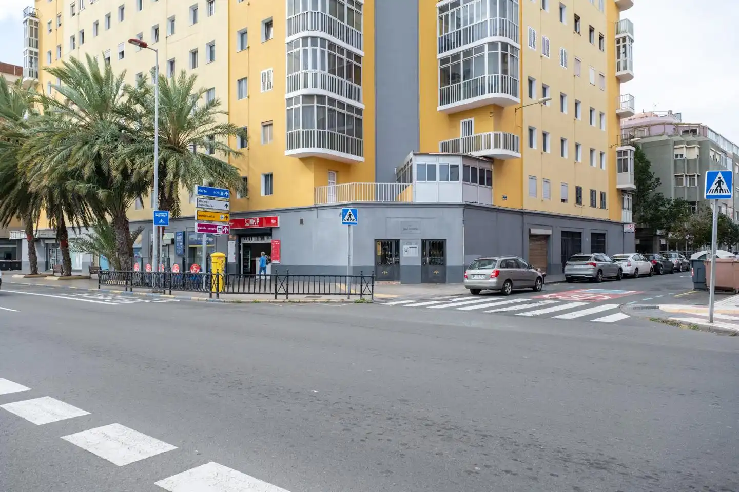 Vista exterior de Local de lloguer en Las Palmas de Gran Canaria