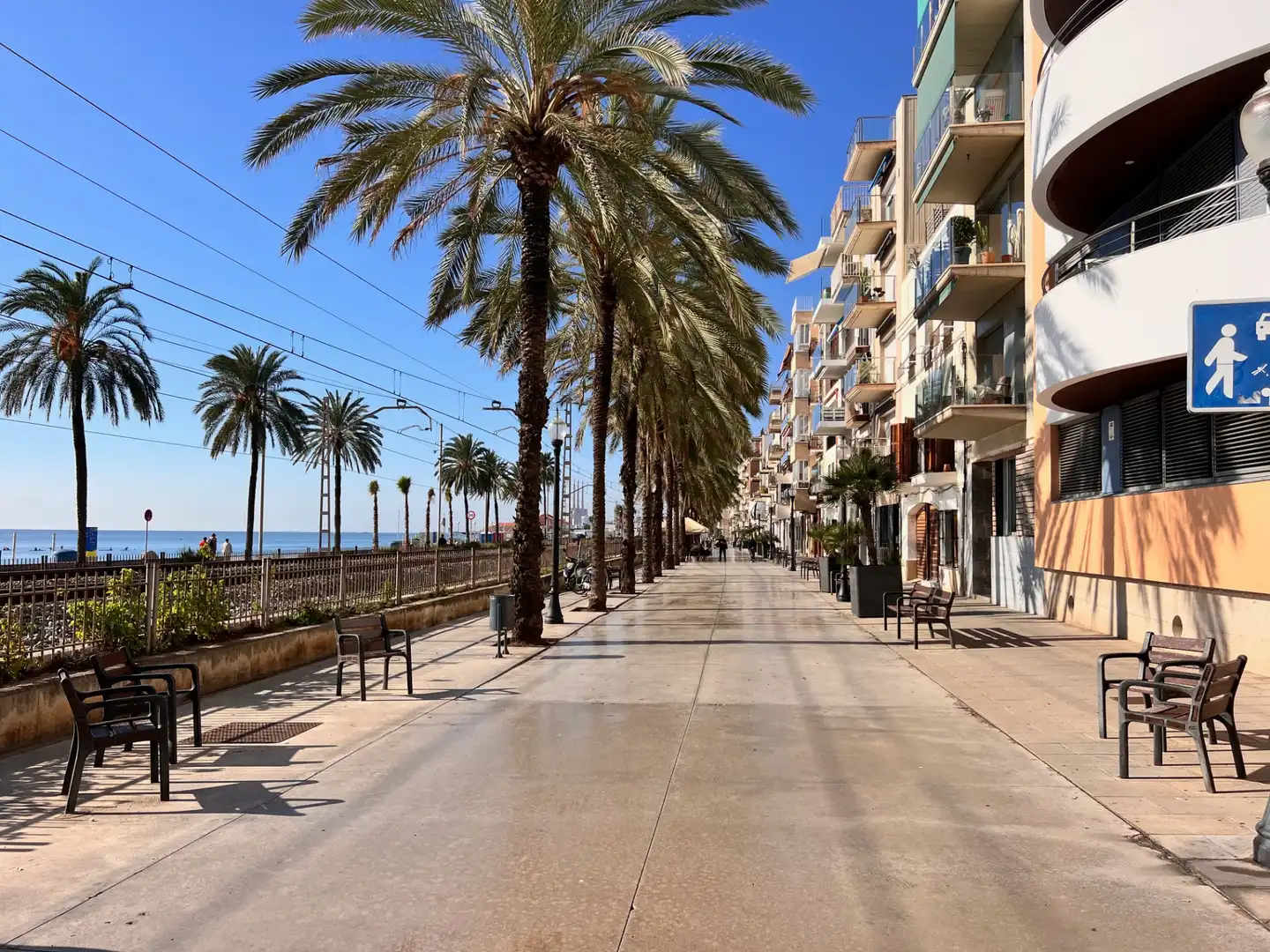 Außenansicht von Erdgeschoss zum Verkauf in Badalona