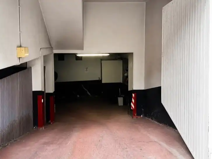 Garatge de lloguer a Rúa Santa Teresa, 16, Monte Alto - Zalaeta - Atocha