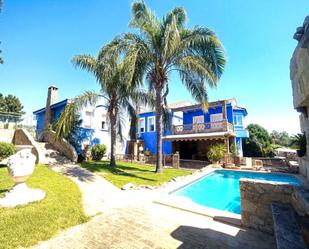 Exterior view of House or chalet for sale in Almendralejo  with Air Conditioner, Heating and Private garden