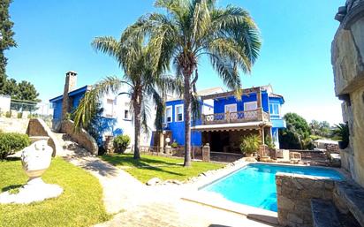 Vista exterior de Casa o xalet en venda en Almendralejo amb Aire condicionat, Calefacció i Jardí privat