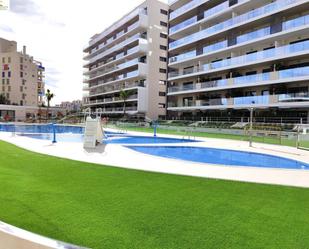 Piscina de Apartament de lloguer en Alicante / Alacant amb Aire condicionat, Terrassa i Balcó
