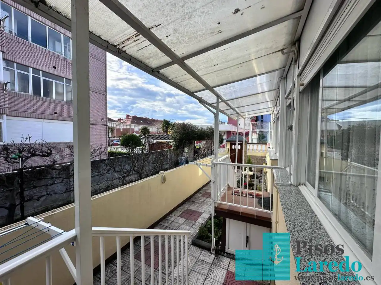 Flat to rent in Avenida Francia 50