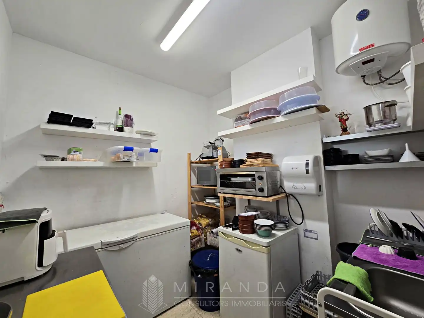 Business premises for transfer in Carrer de Sant Jaume, imagen 18