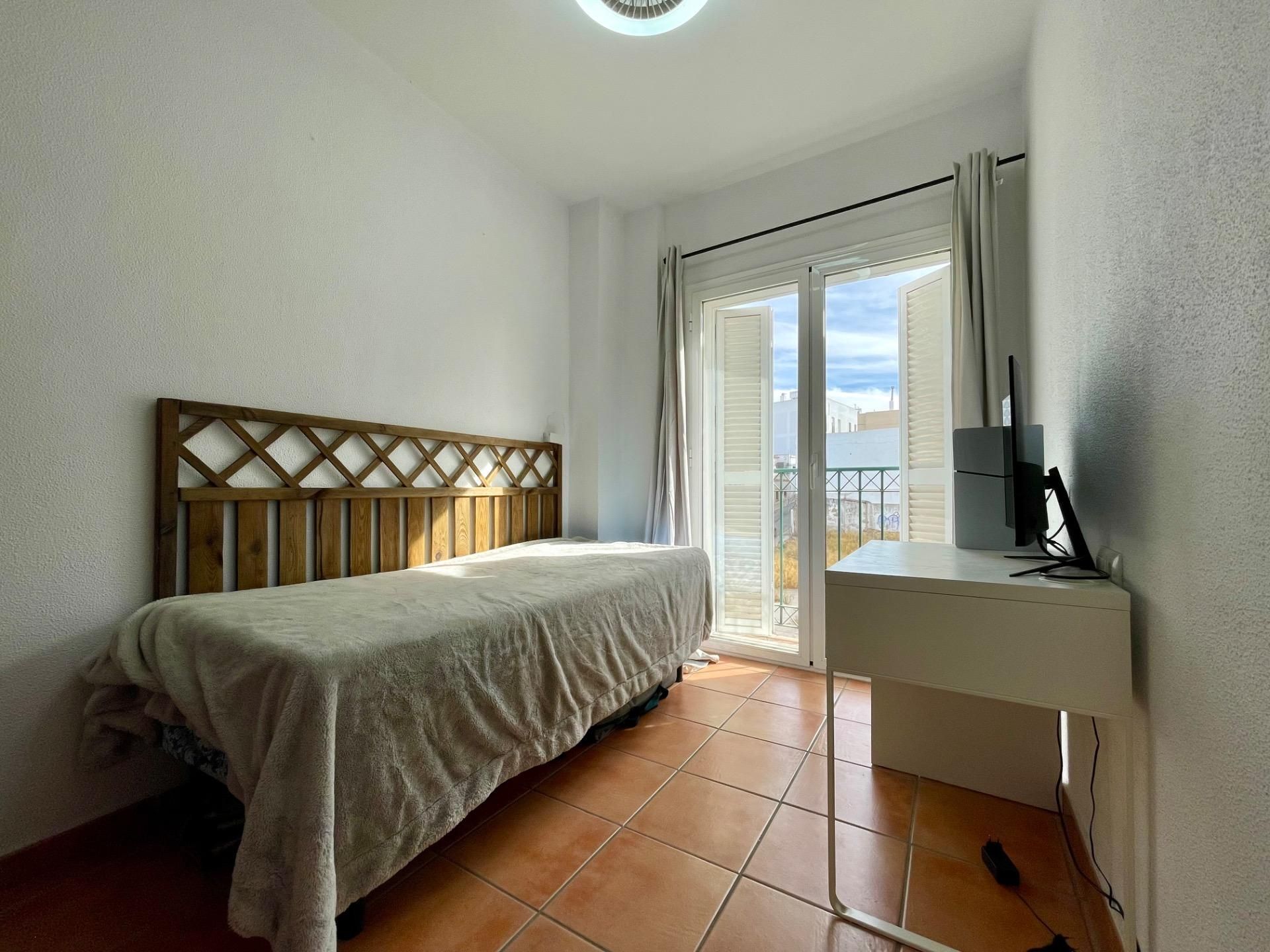 Dormitori de Pis en venda en Chiclana de la Frontera amb Aire condicionat i Balcó