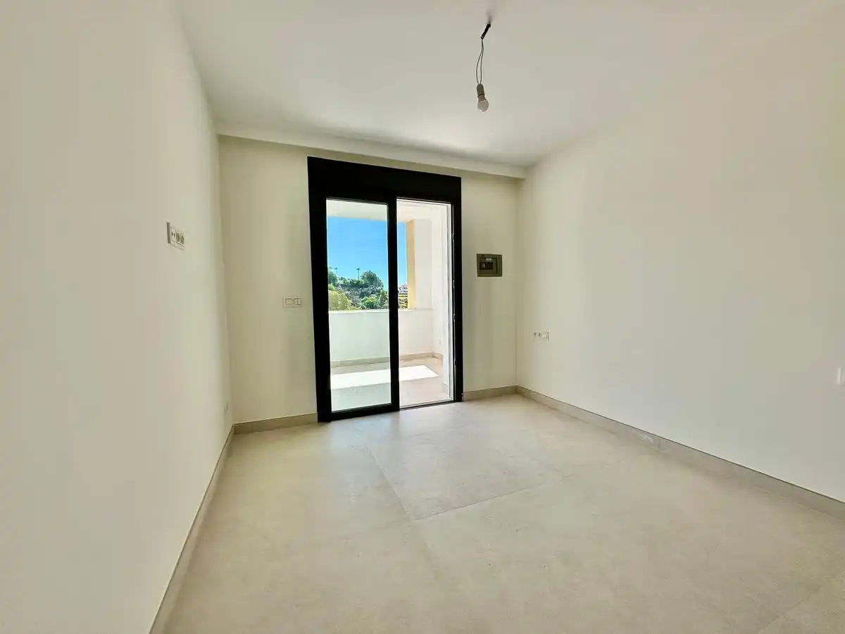 Piso con piscina en venta en Avenida Tomás Pascual 22, imagen 18