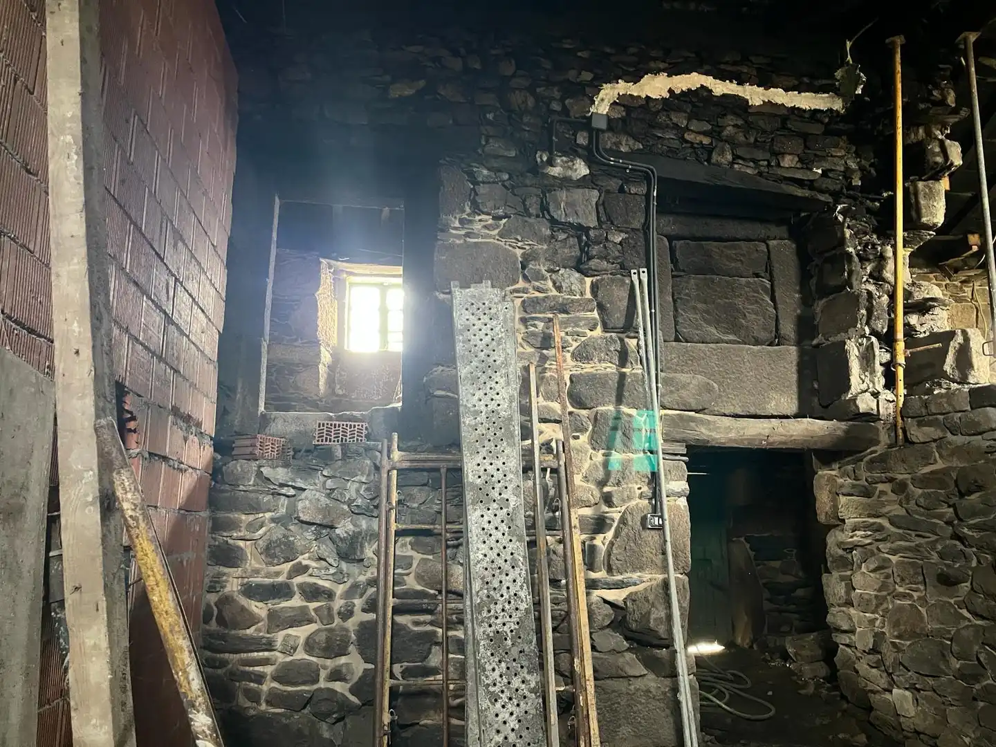 Casa o xalet en venda en A Gudiña  amb Jardí privat