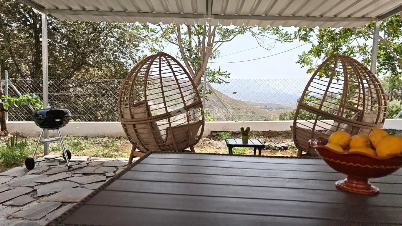 Terrassa de Casa o xalet en venda en Alpujarra de la Sierra amb Aire condicionat, Traster i Moblat