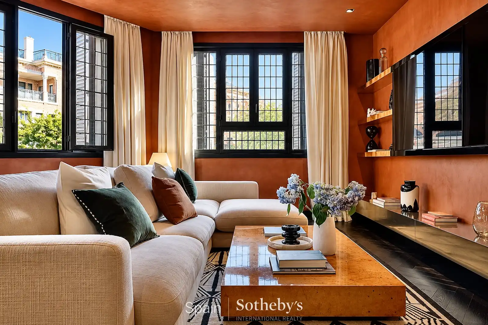 Apartamento con ascensor en venta en Calle de Alberto Aguilera, imagen 3