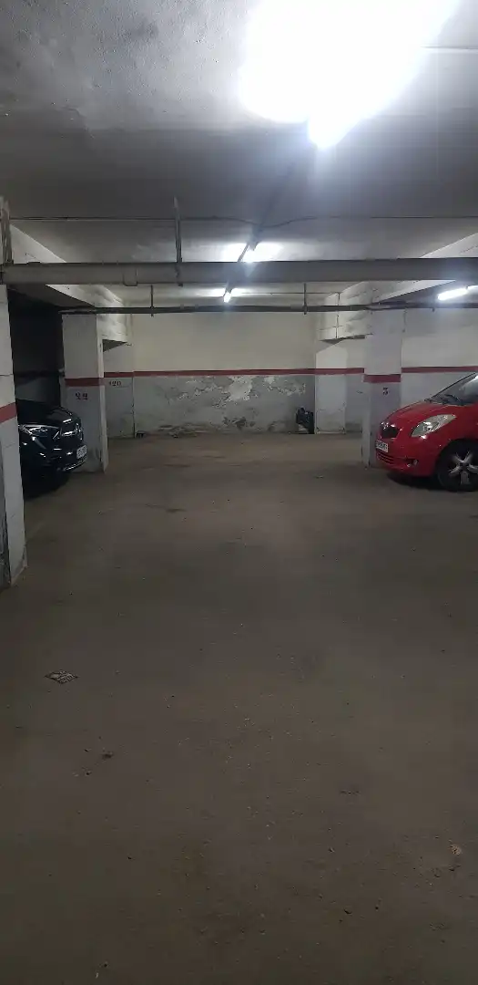 Individual with lift for sale in Centre - Estació, imagen 4