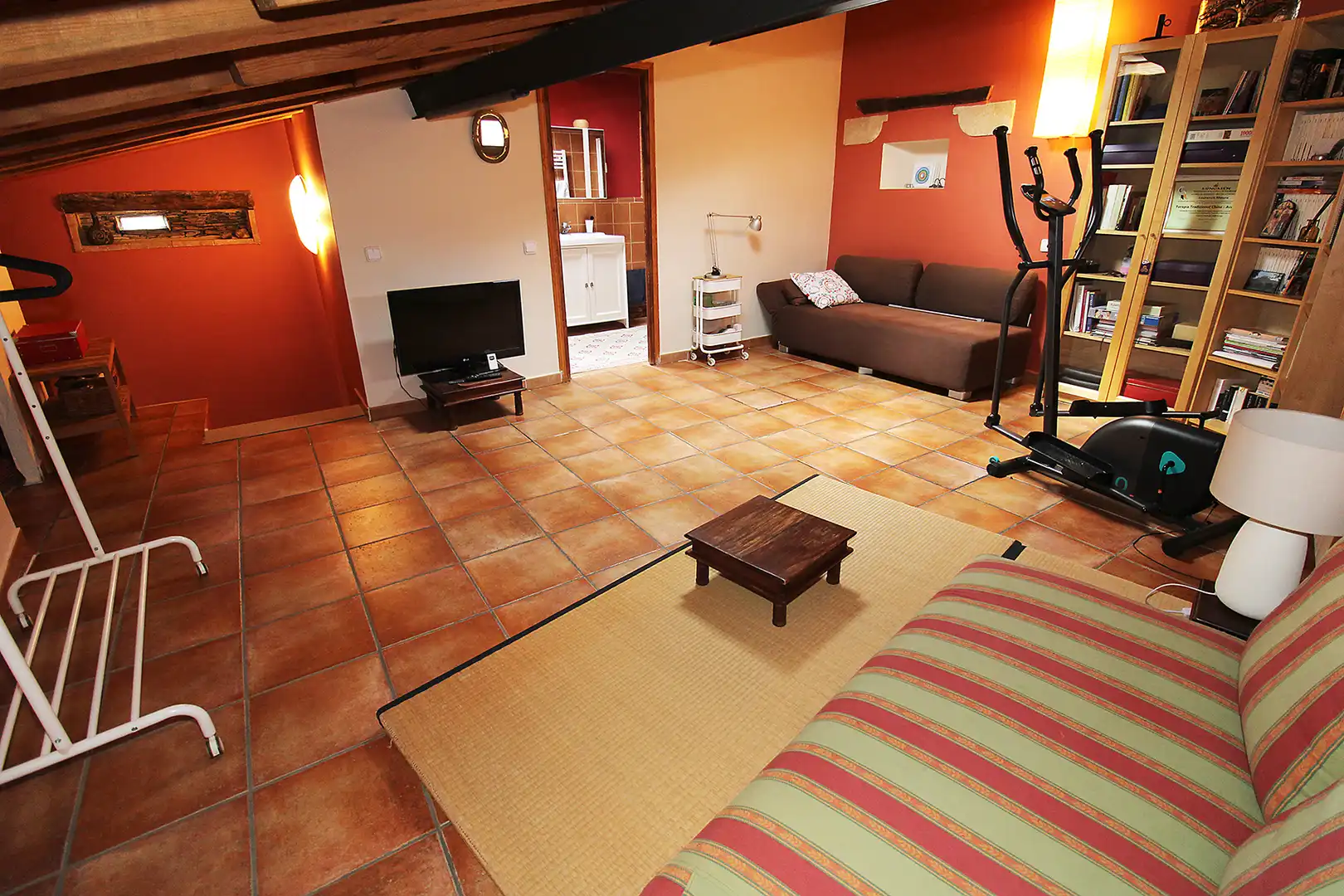 Sala de estar de Casa adosada en venta en El Atazar con Calefacción, Terraza y Trastero