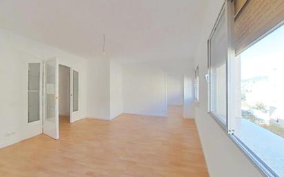 Bedroom of Flat for sale in  Barcelona Capital