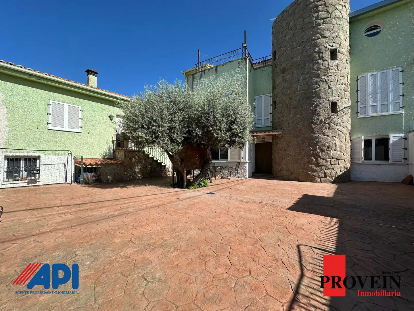 Exterior view of Houses for sale in Santa Cruz del Retamar  with Heating, Private garden and Parquet flooring