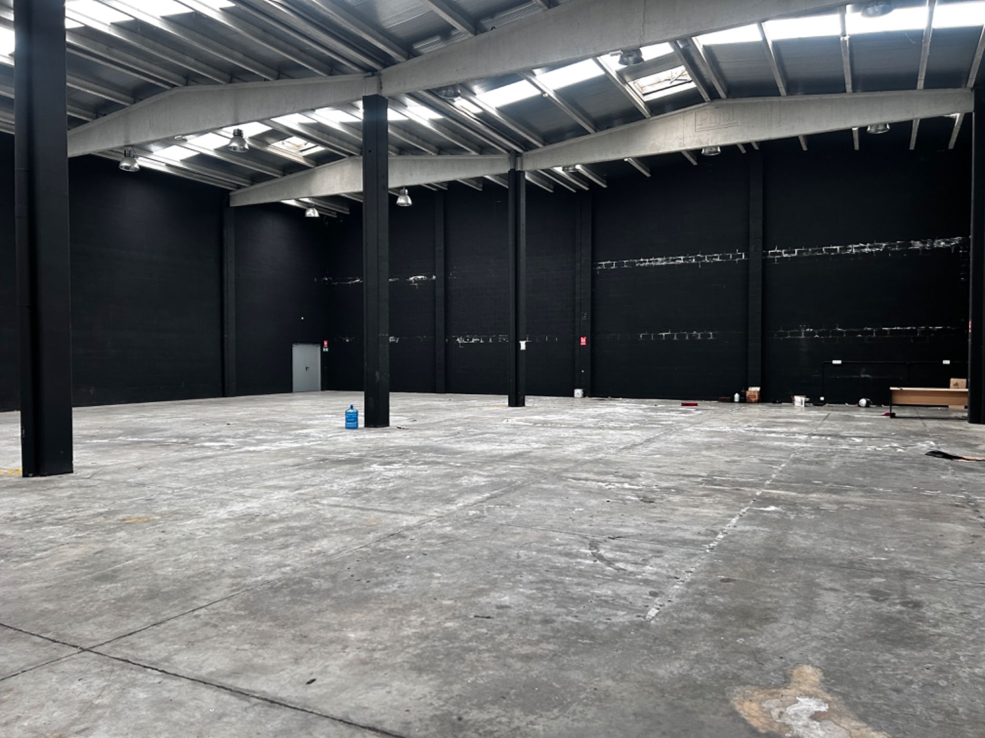 Nau industrial de lloguer en Terrassa