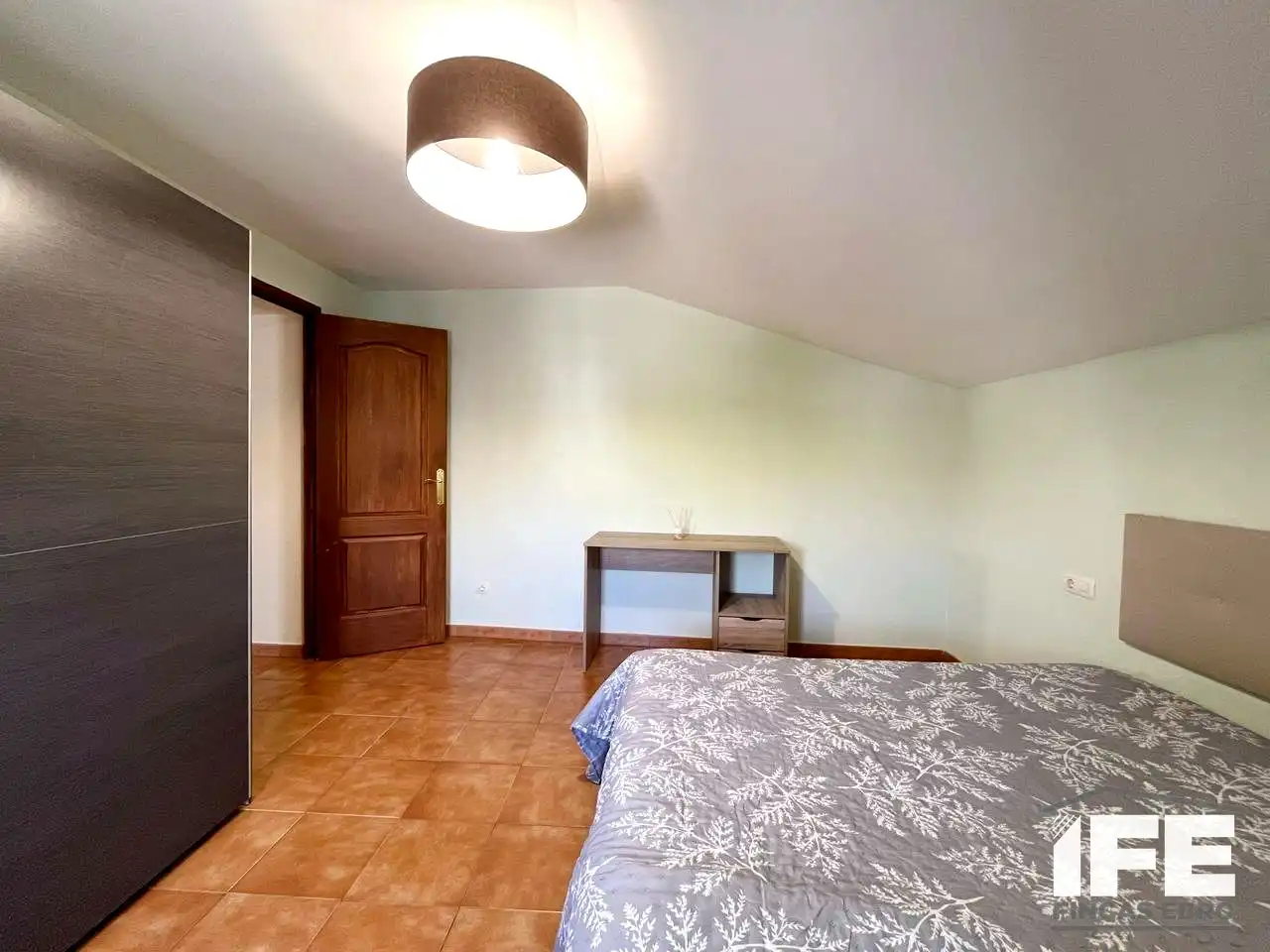 Dormitori de Casa o xalet en venda en Remolinos amb Aire condicionat i Calefacció