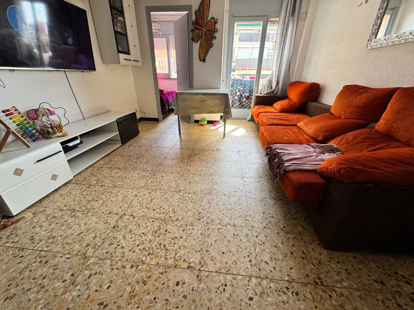 Sala de estar de Piso en venta en Barberà del Vallès con Horno y Balcón