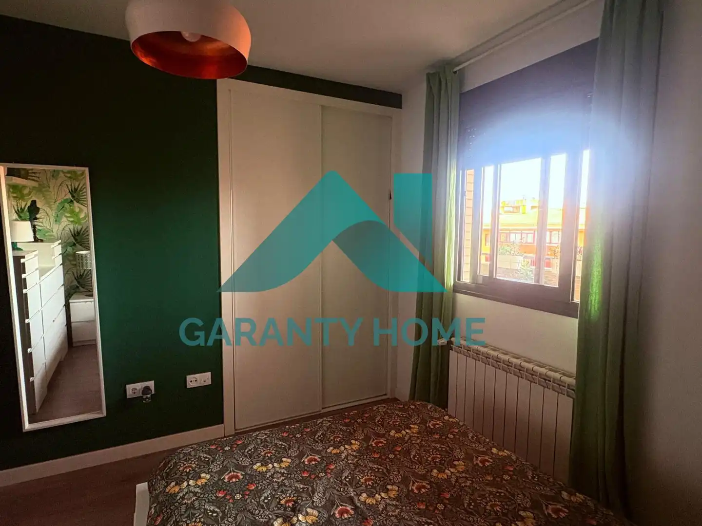Bedroom of Flat for sale in Cáceres  with Air Conditioner, Heating and Terrace