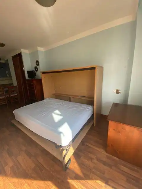 Habitación de Piso en venta en Oviedo  con Calefacción y Trastero