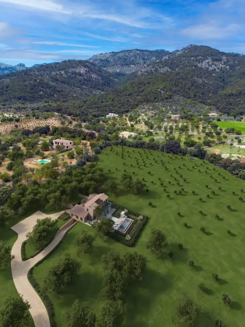 Country homes for sale in Selva