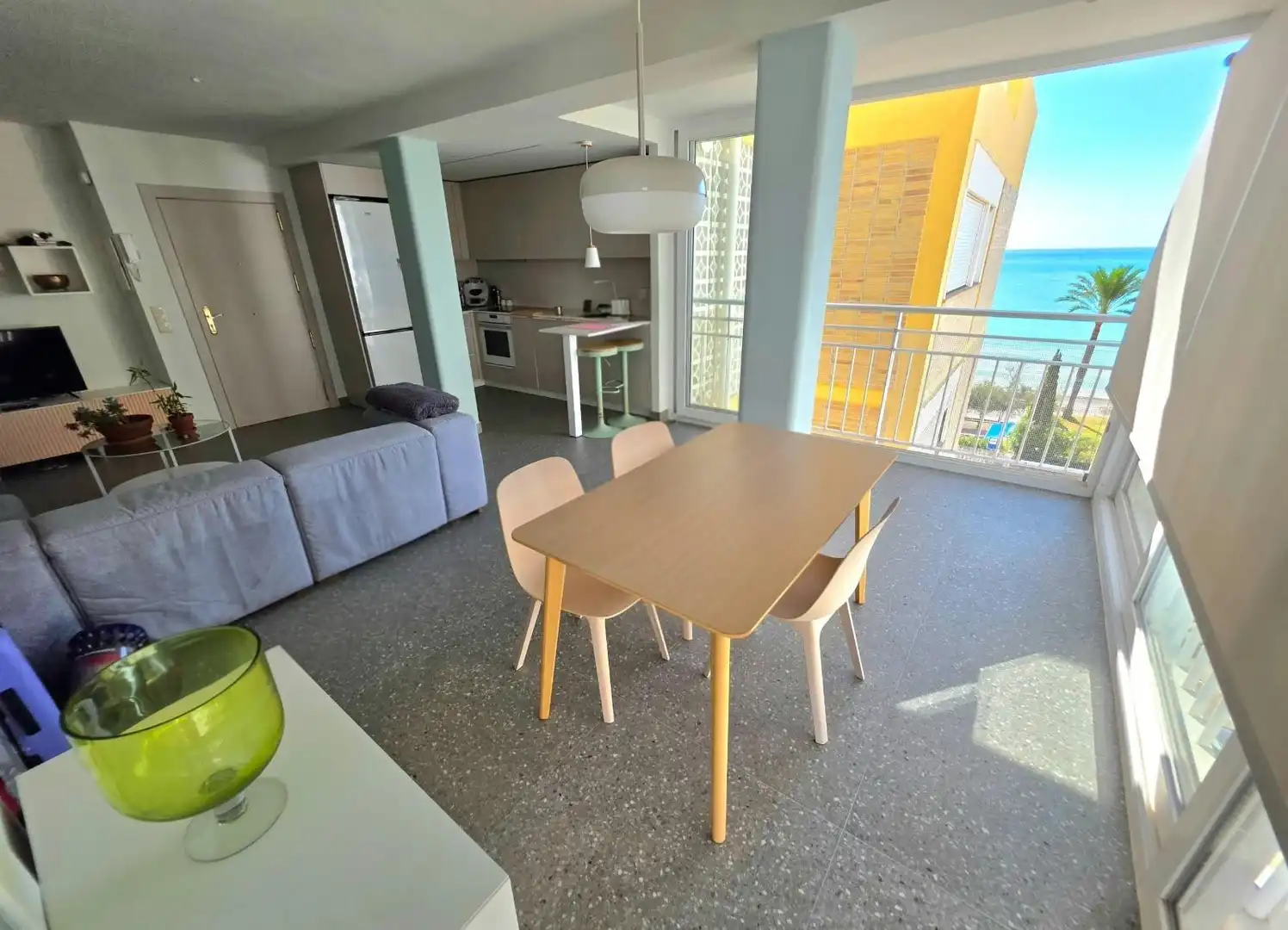 Mini appartamento con terrazza in affitto a Avenida FERRANDIS SALVADOR, imagen 2