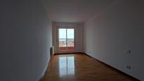 Living room of Flat for sale in Lardero  with Heating, Parquet flooring and Storage room