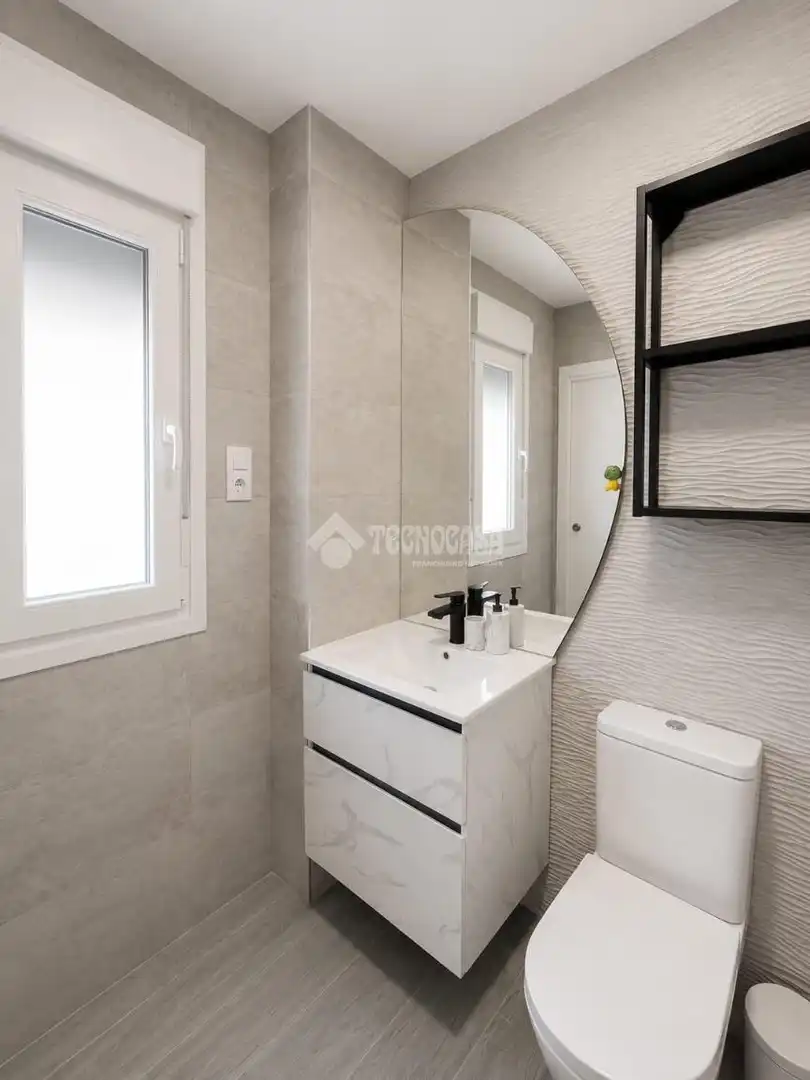 Baño de Piso en venta en Illescas con Aire acondicionado, Calefacción y Trastero