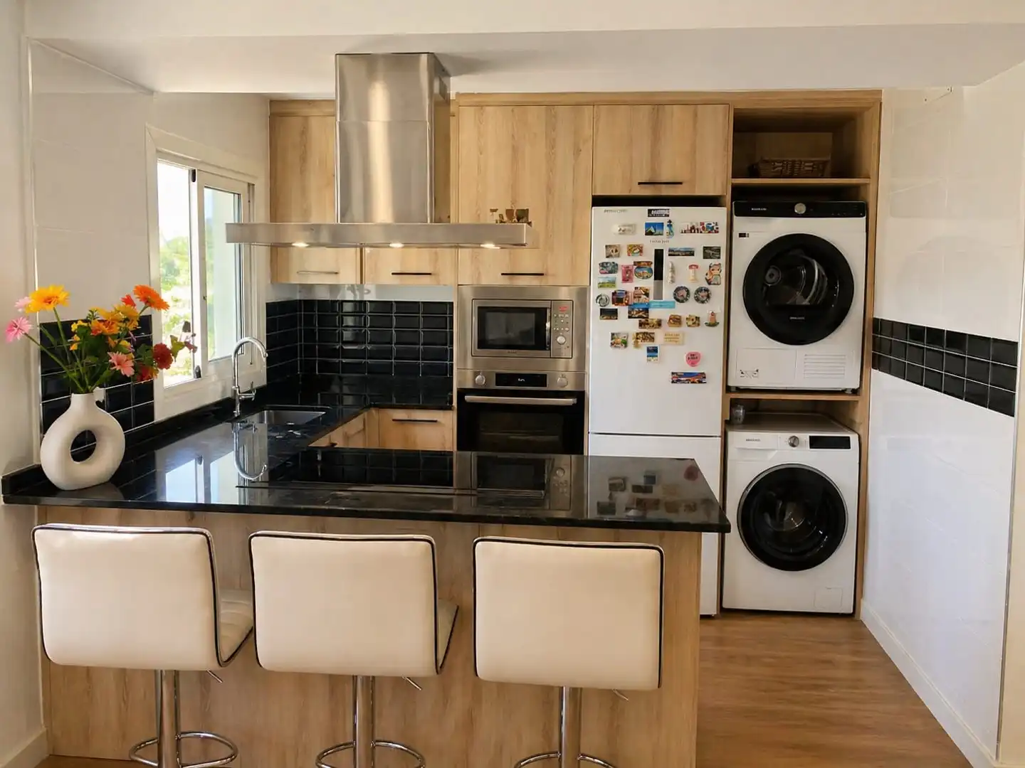 Cocina de Piso en venta en El Prat de Llobregat con Aire acondicionado, Calefacción y Horno