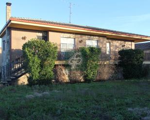 Vista exterior de Casa o xalet en venda en Santovenia