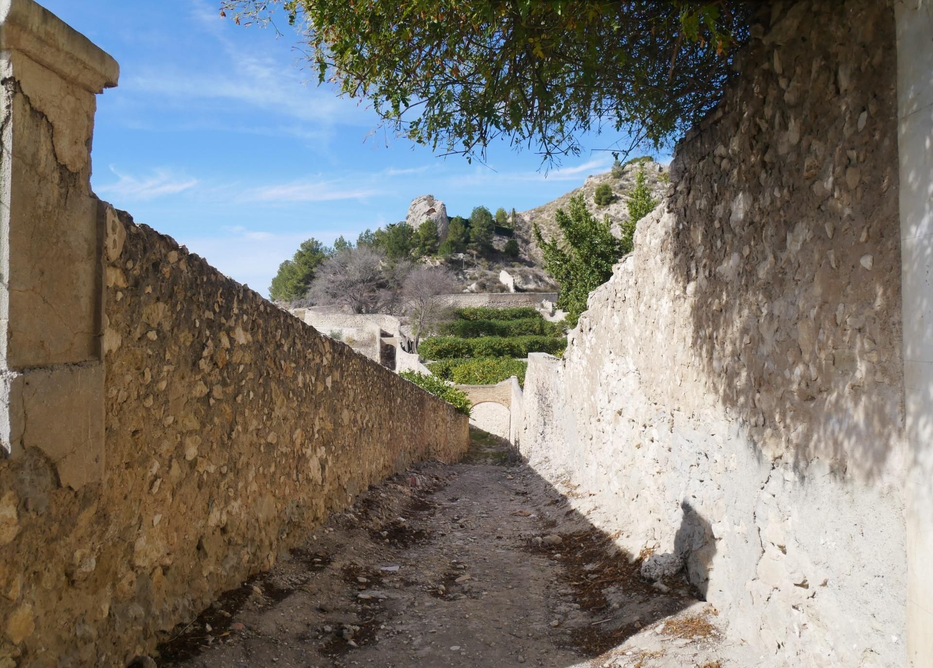 Exterior view of House or chalet for sale in Mula  with Private garden, Terrace and Balcony