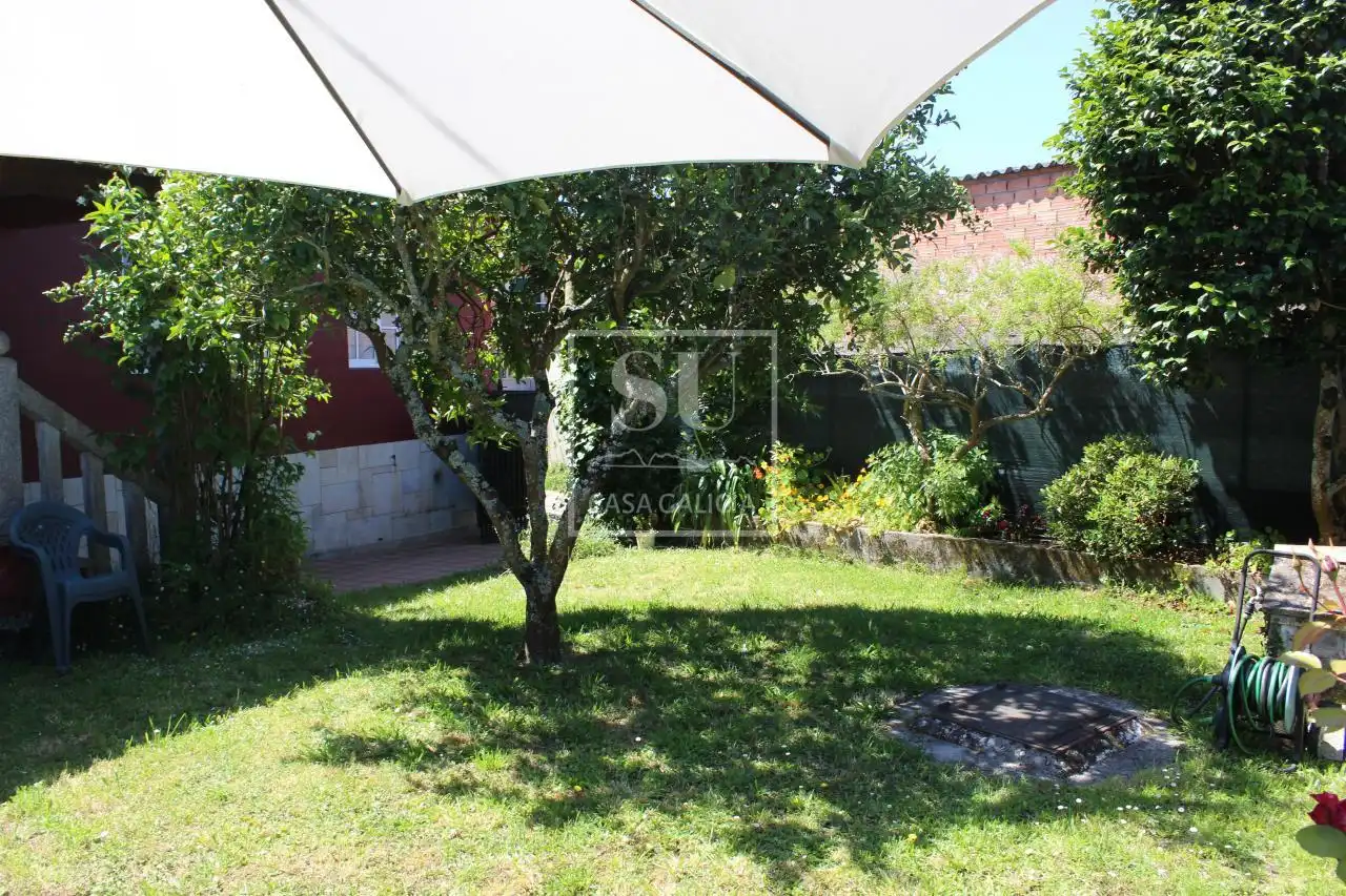 Jardín de Casa o chalet en venta en Gondomar con Calefacción, Jardín privado y Trastero