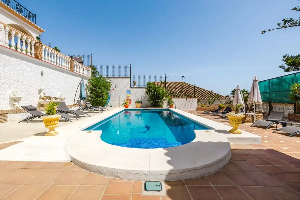 Piscina de Casa o chalet en venta en Mijas con Aire acondicionado, Calefacción y Jardín privado