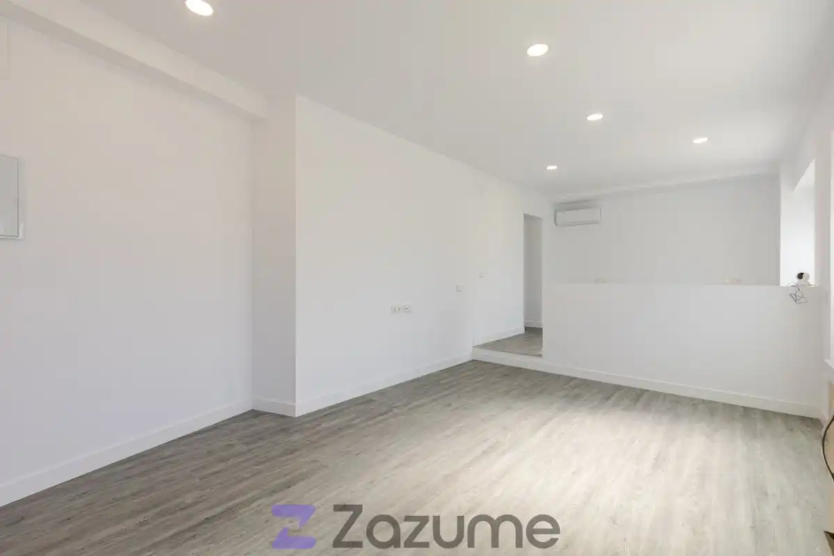 Estudi de lloguer en Madrid amb Calefacció, Parquet i Forn