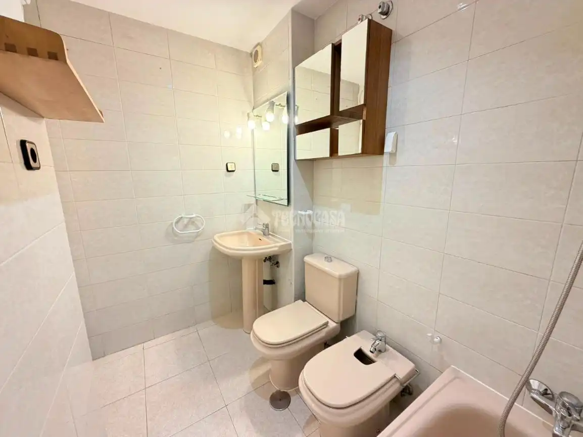 Baño de Piso en venta en Madrid con Aire acondicionado y Amueblado