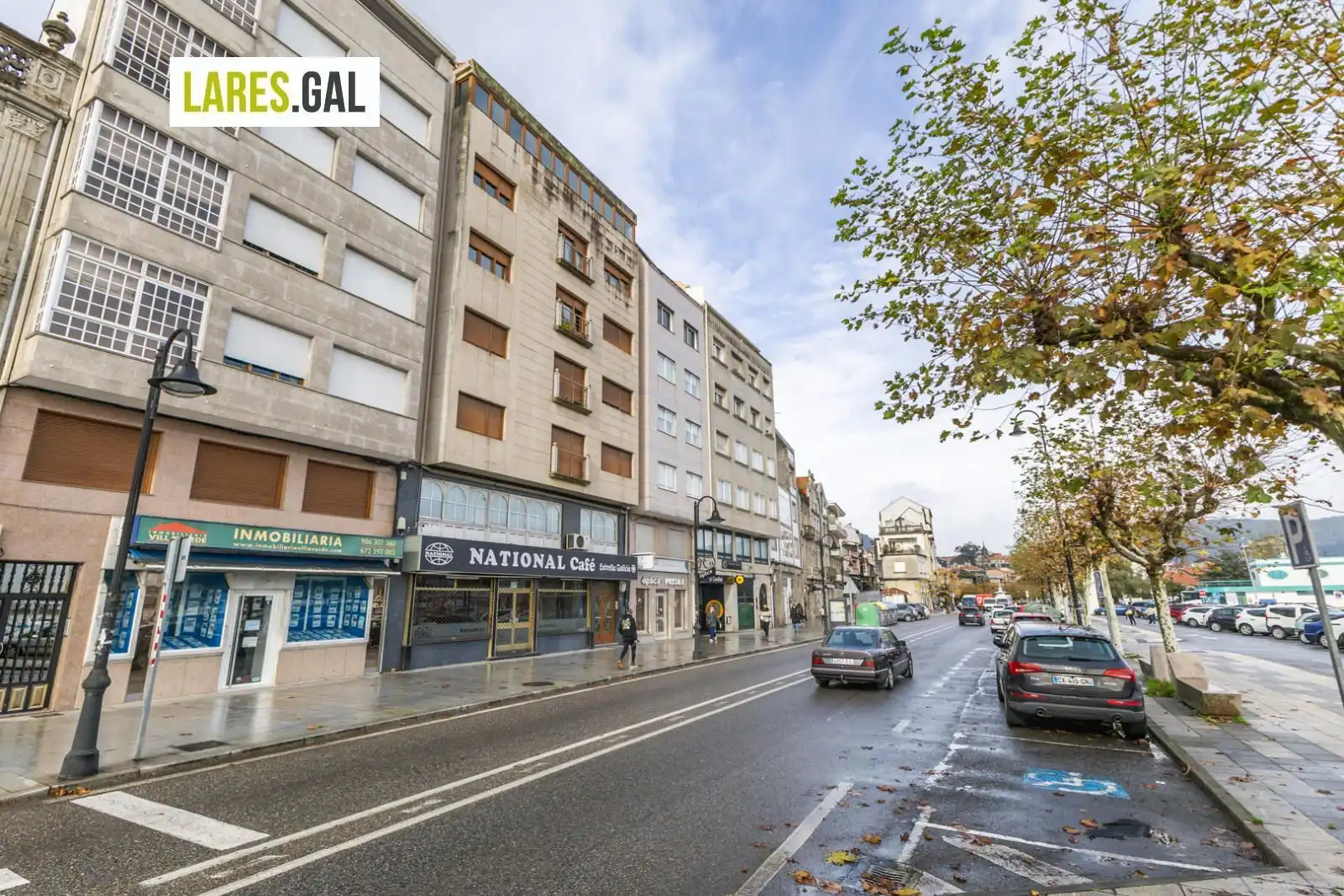 Local de alquiler en Rúa Fomento, Cangas pueblo