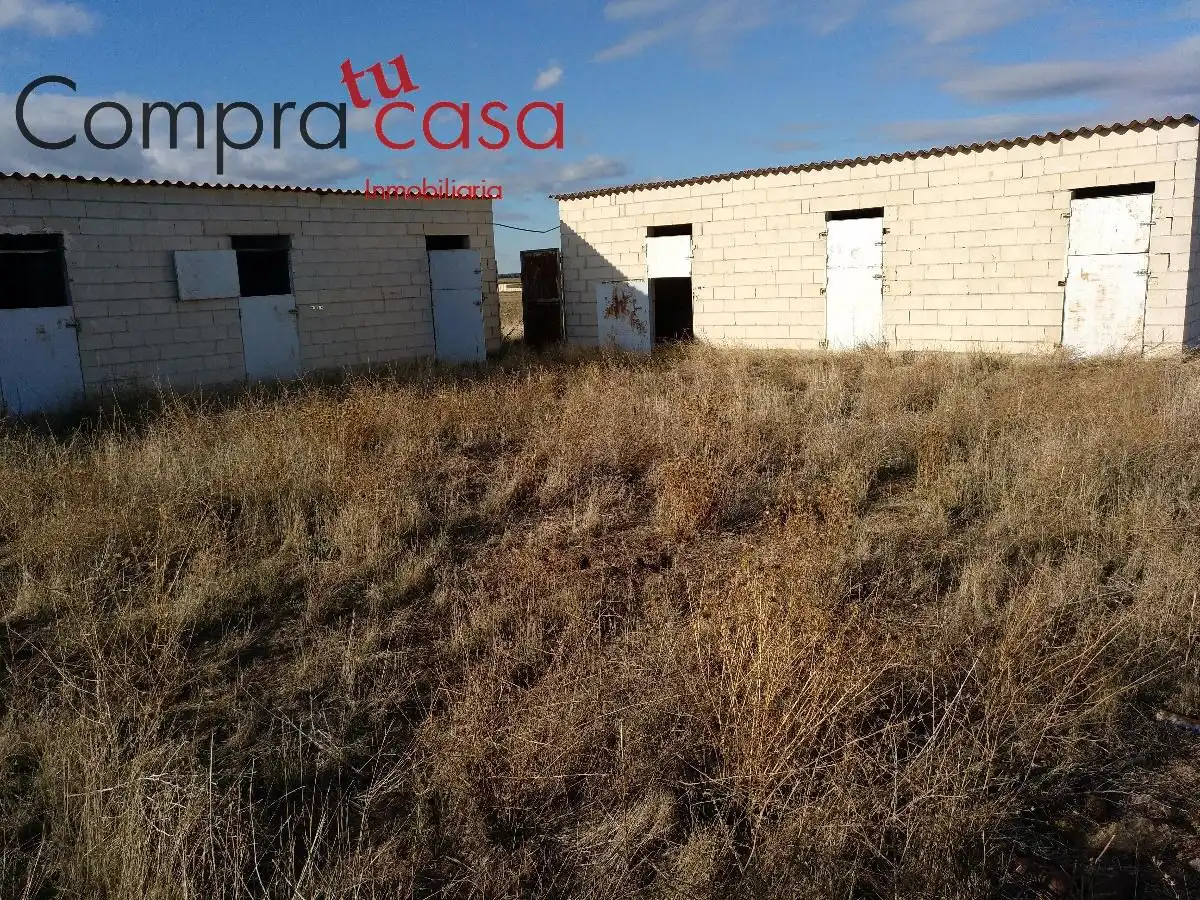 Nave industrial en venta en Escalona del Prado