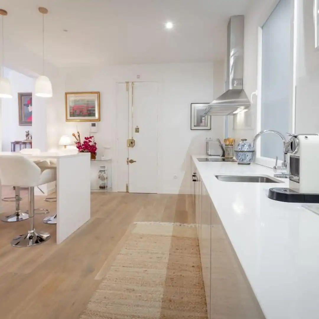 Küche von Wohnung zur Miete in Sant Boi de Llobregat mit Klimaanlage, Möbliert und Mikrowelle