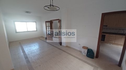 Foto 2 de Casa adosada en venda a Calle Jarcias las, 24, Casco Urbano, Adeje