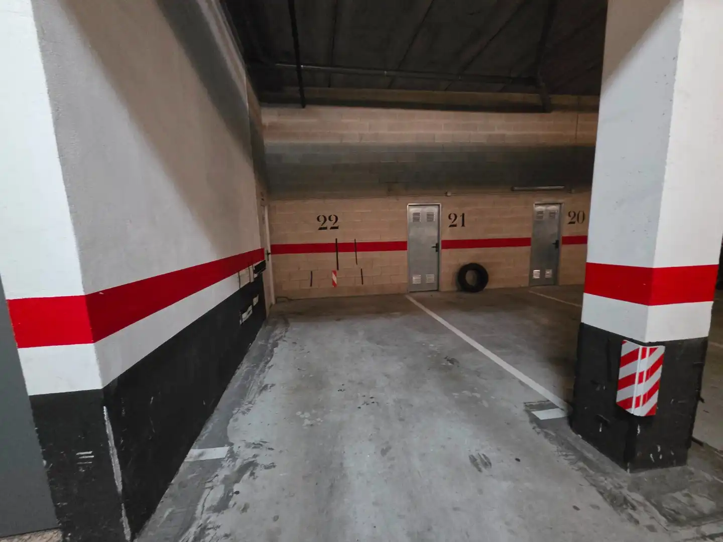 Aparcament de Pis en venda en Burgos amb Calefacció i Traster