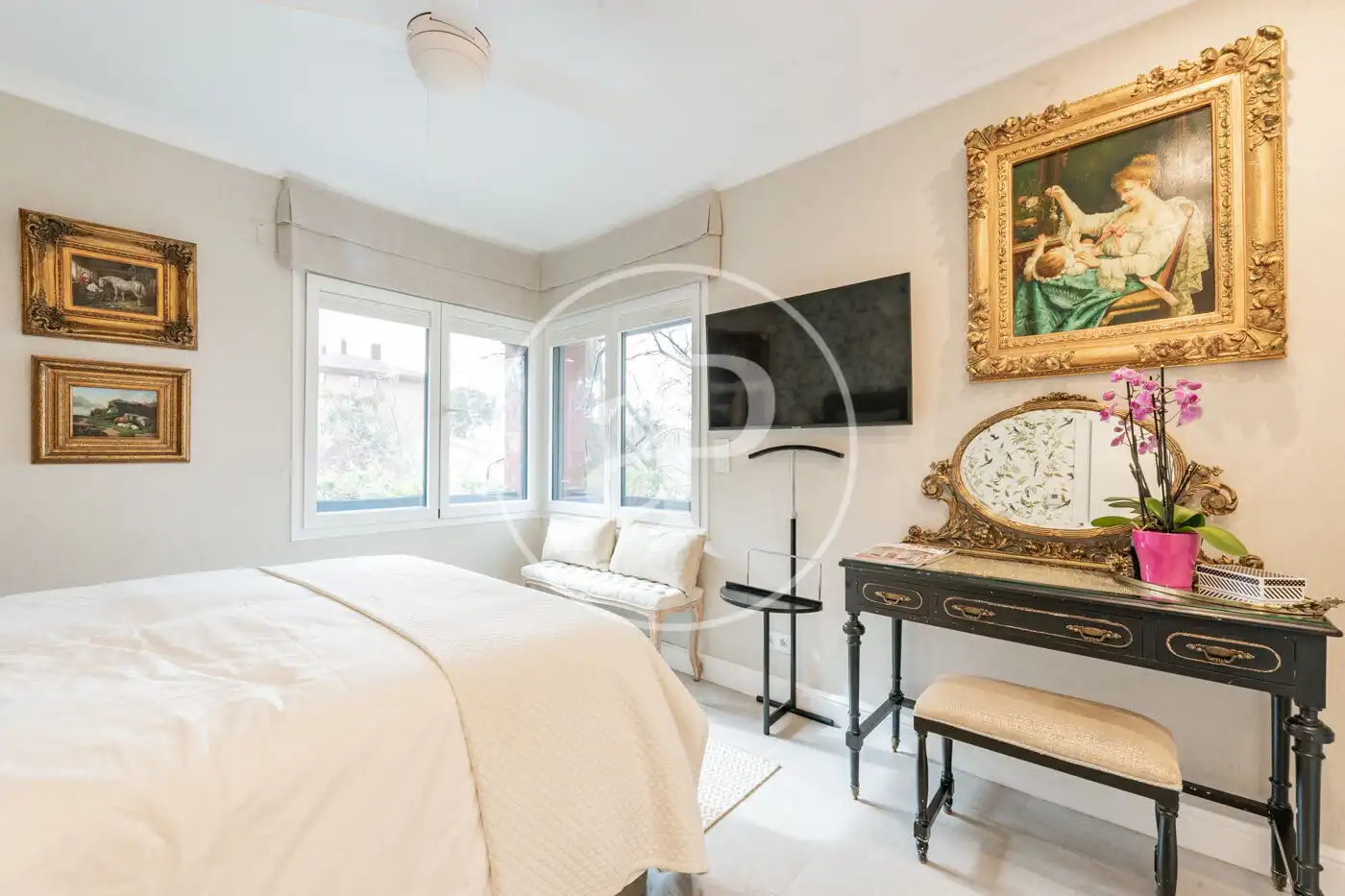Schlafzimmer von Haus oder Chalet zum Verkauf in Madrid mit Klimaanlage, Heizung und Privatgarten
