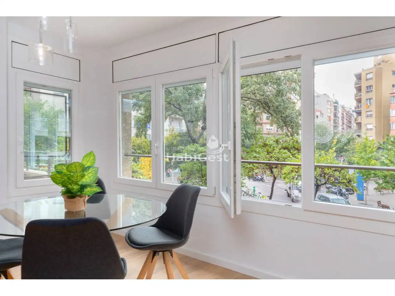 Wohnung zur Miete in Eixample Nord