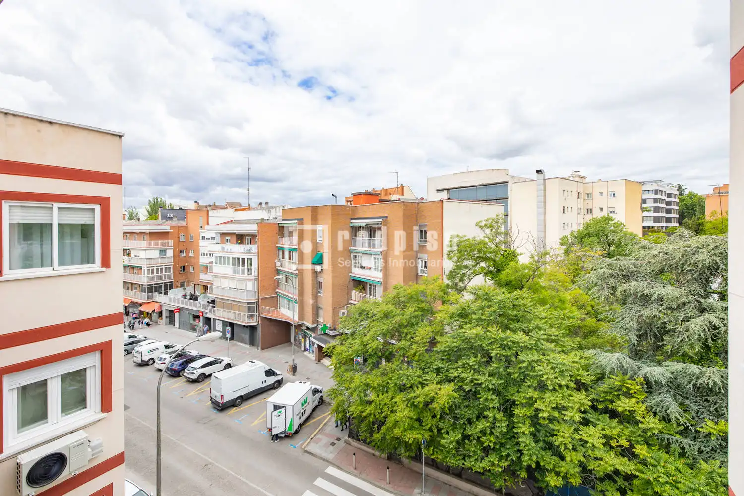 Vista exterior de Piso en venta en Madrid con Aire acondicionado, Calefacción y Terraza