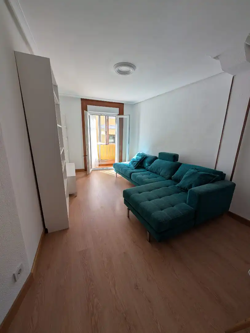 Appartamento con balcone in affitto a Calle Guevara, imagen 9