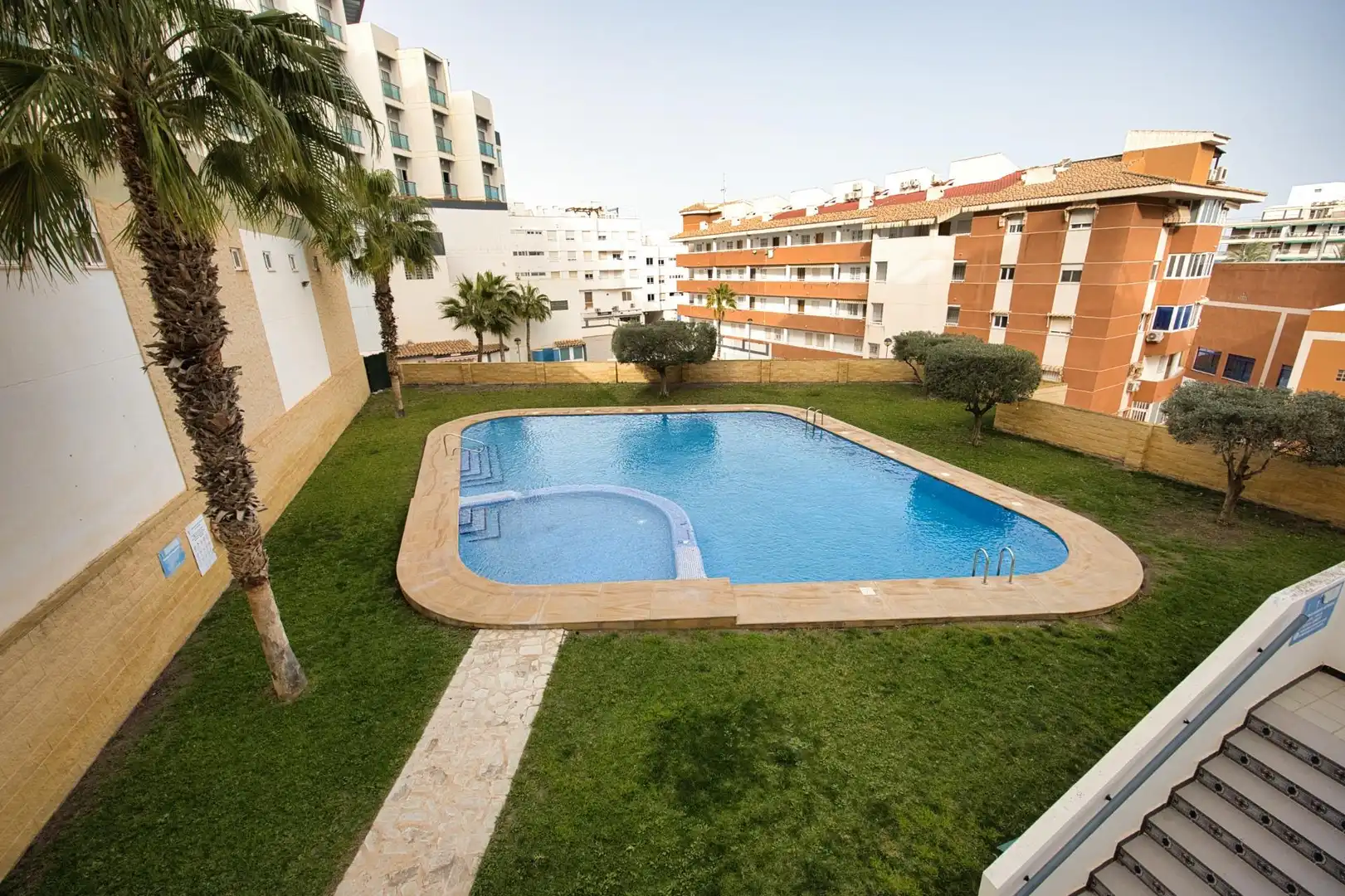 Piscina de Apartamento en venta en El Campello con Aire acondicionado, Terraza y Trastero