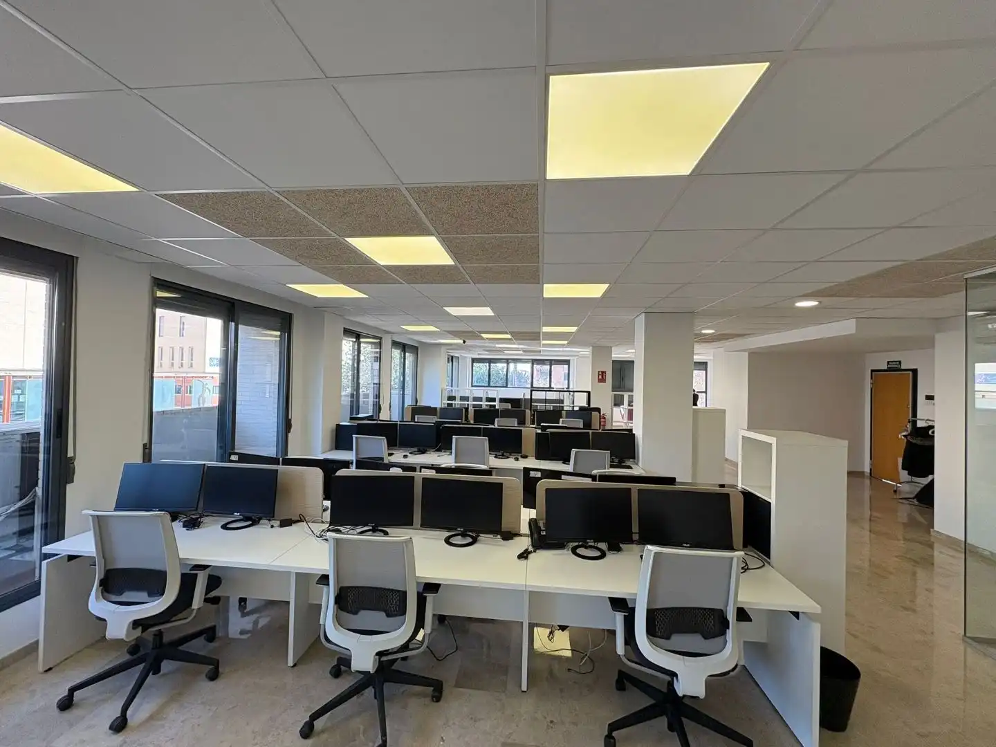 Oficina en venta en Paterna con Aire acondicionado, Calefacción y Terraza