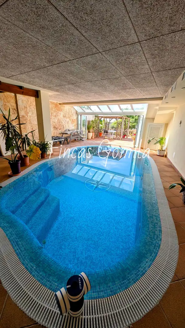 Swimming pool of Country homes for sale in Alaior  with Air Conditioner, Heating and Swimming Pool