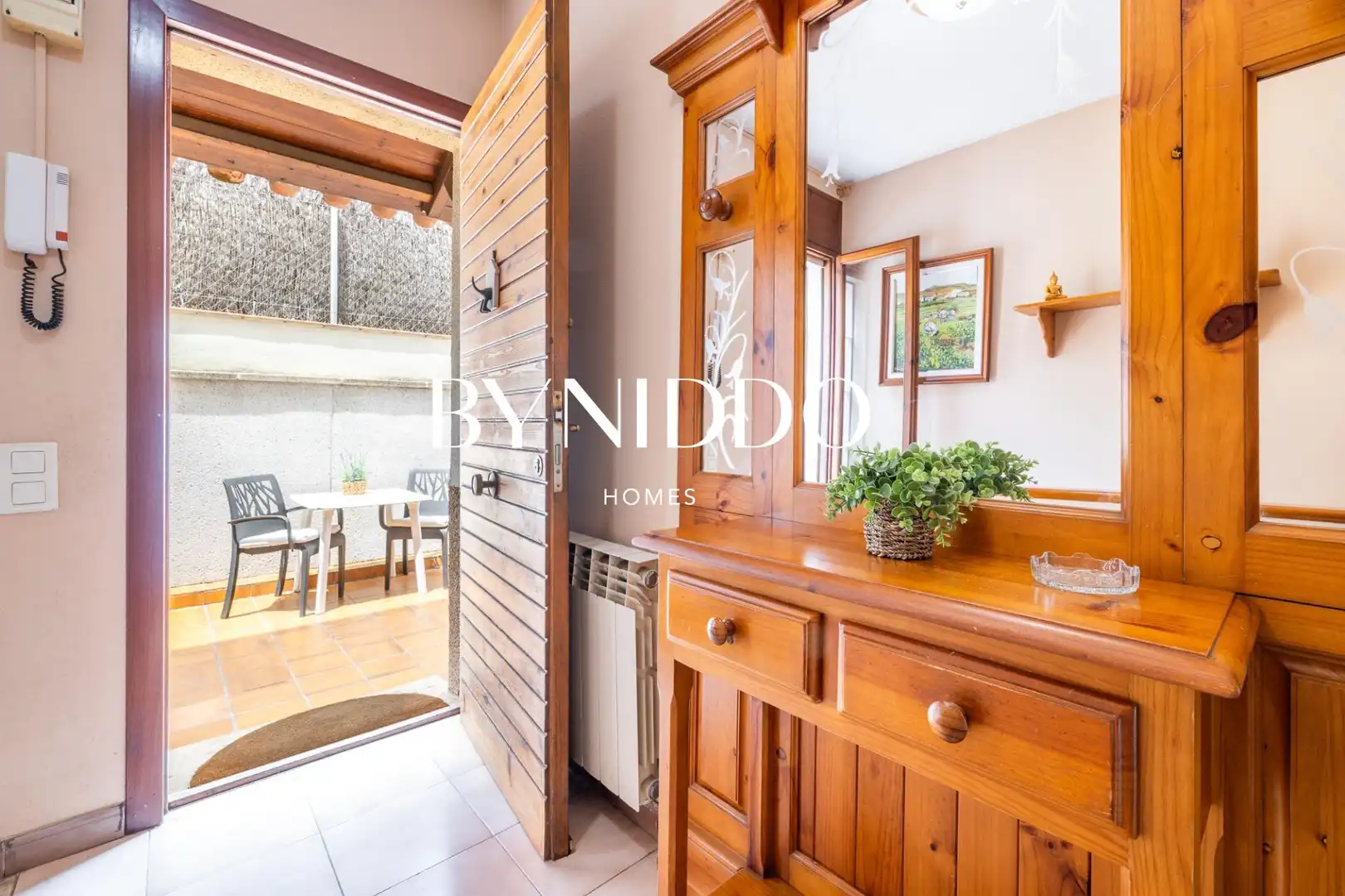 Cocina de Casa adosada en venta en Sant Cugat del Vallès con Aire acondicionado, Calefacción y Jardín privado
